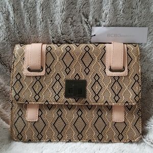 BCBGENERATION Clutch